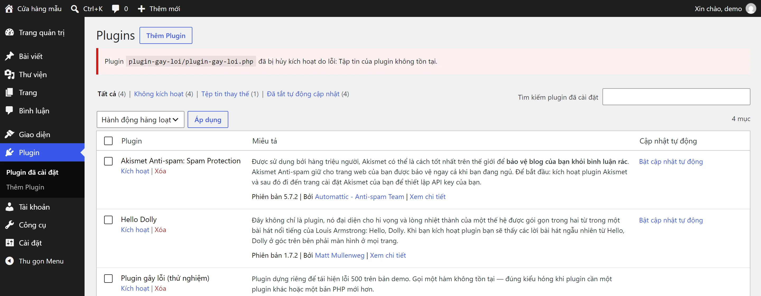 Trang Plugin trong wp-admin sau khi đổi tên thư mục plugin hỏng: một khung báo đỏ ghi "Plugin plugin-gay-loi/plugin-gay-loi.php đã bị hủy kích hoạt do lỗi: Tập tin của plugin không tồn tại." Bên dưới là danh sách plugin bình thường, website đã vào lại được.