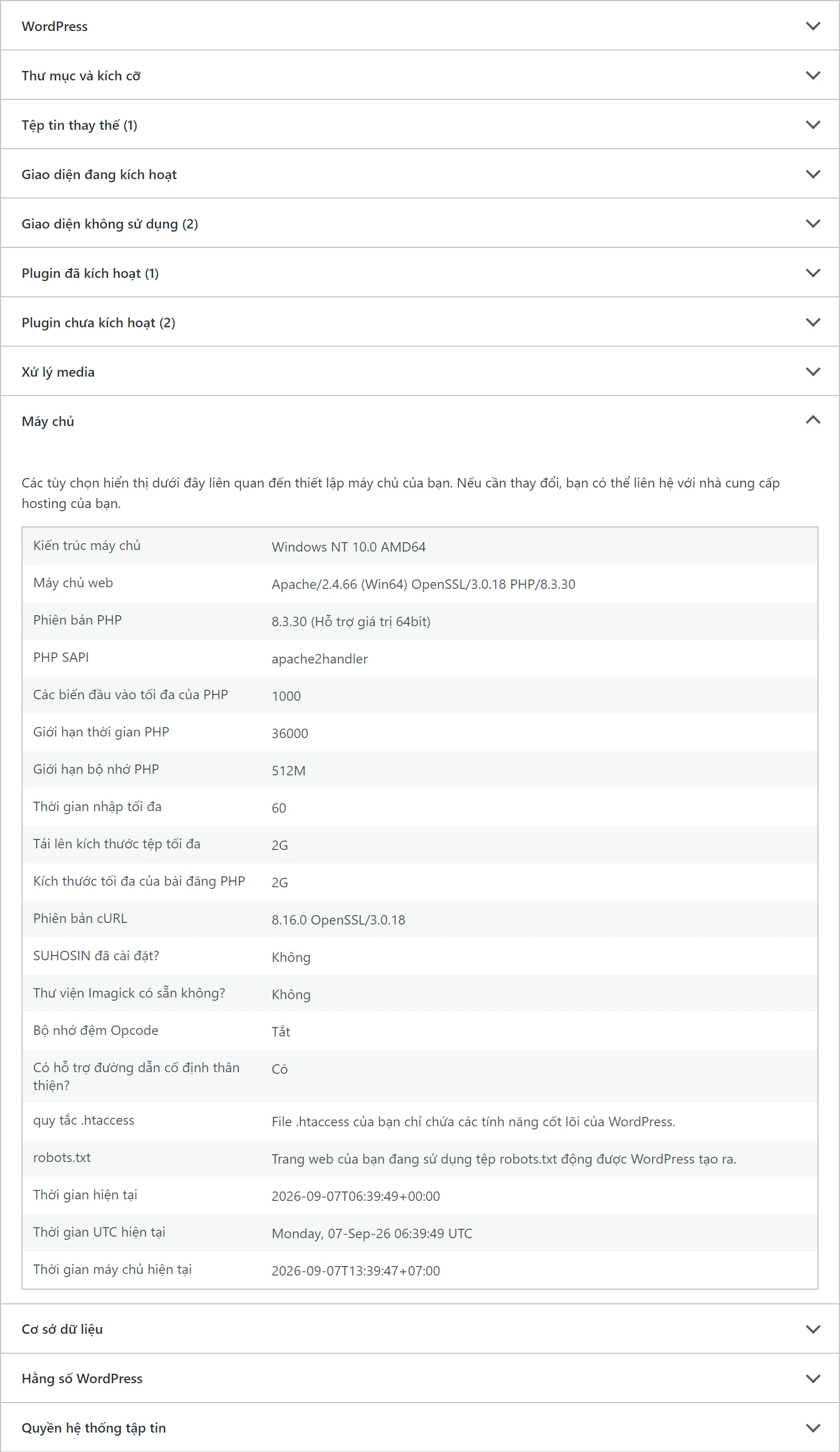 Mục Máy chủ trong Công cụ → Tình trạng website → Thông tin, dòng "Bộ nhớ đệm Opcode" ghi "Tắt". Cùng bảng còn đọc được Apache/2.4.66, PHP 8.3.30, giới hạn bộ nhớ PHP 512M. Opcode là bộ nhớ đệm do máy chủ bật, không phải thứ cài bằng plugin WordPress.